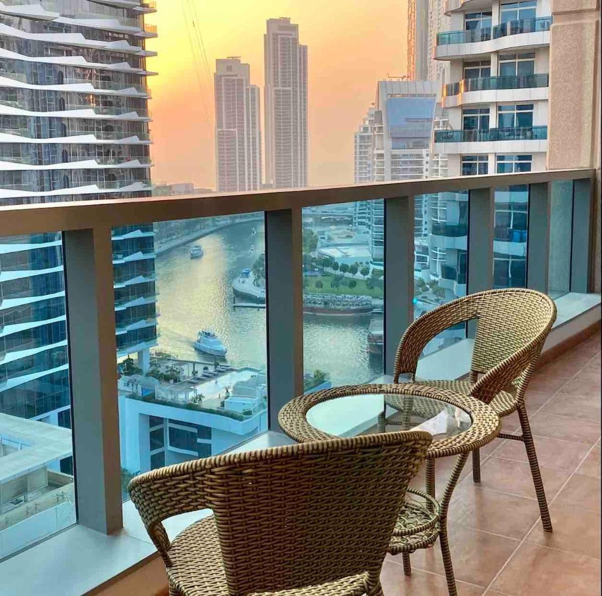 Cozy 1 Bedroom With Marina And Sea View Z1306 *